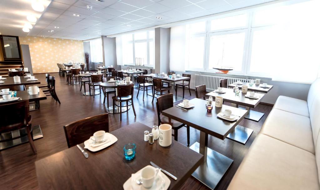 Hotel Flaemischer Hof Киль Экстерьер фото
