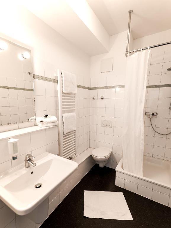 Hotel Flaemischer Hof Киль Экстерьер фото